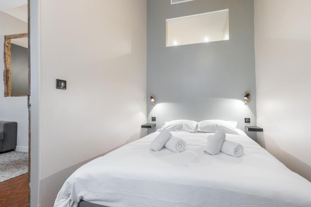 Charming 2 Bdr Old Town Nizza